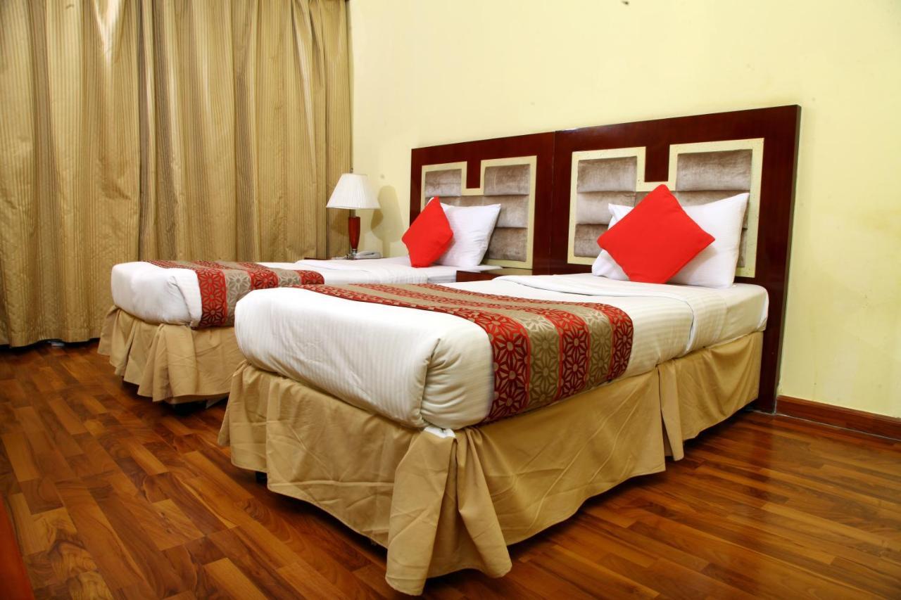 Ruwi Hotel Apartments, Sharjah Esterno foto