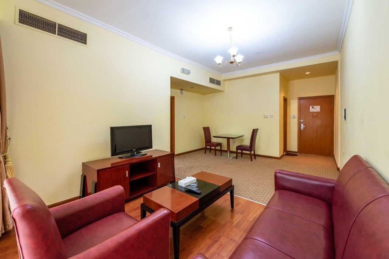 Ruwi Hotel Apartments, Sharjah Esterno foto